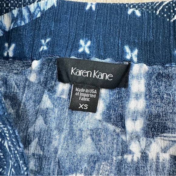 Karen Kane Bali blue abstract midi skirt button front XS - Picture 9 of 9